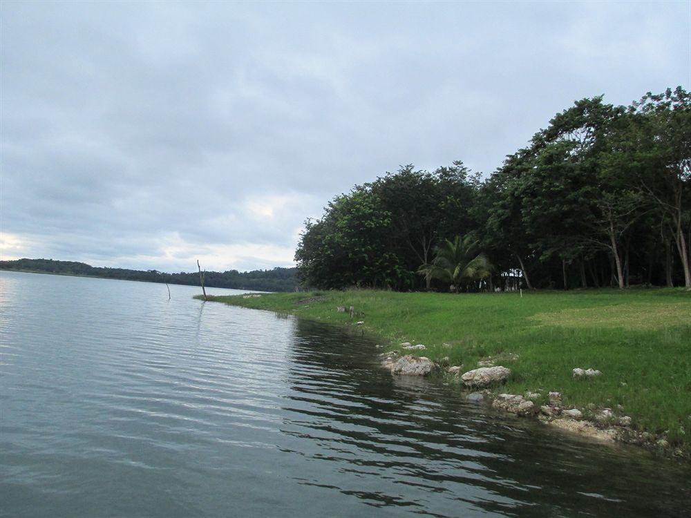 Maya Zac Peten Jungle Lodge El Remate Dış mekan fotoğraf