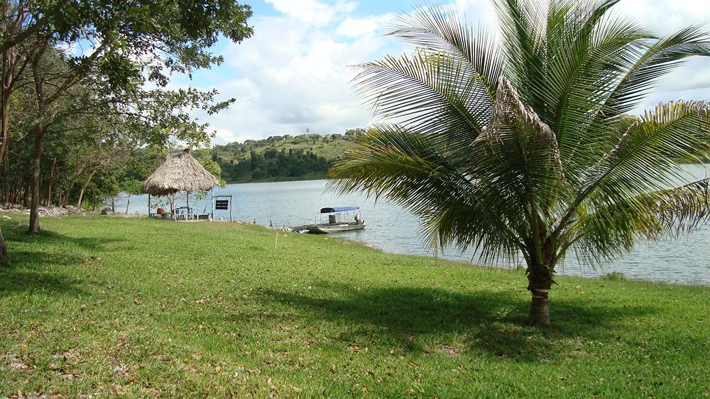 Maya Zac Peten Jungle Lodge El Remate Dış mekan fotoğraf