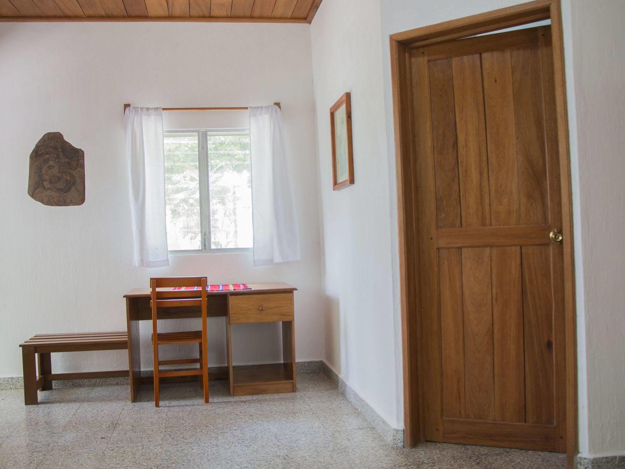 Maya Zac Peten Jungle Lodge El Remate Dış mekan fotoğraf