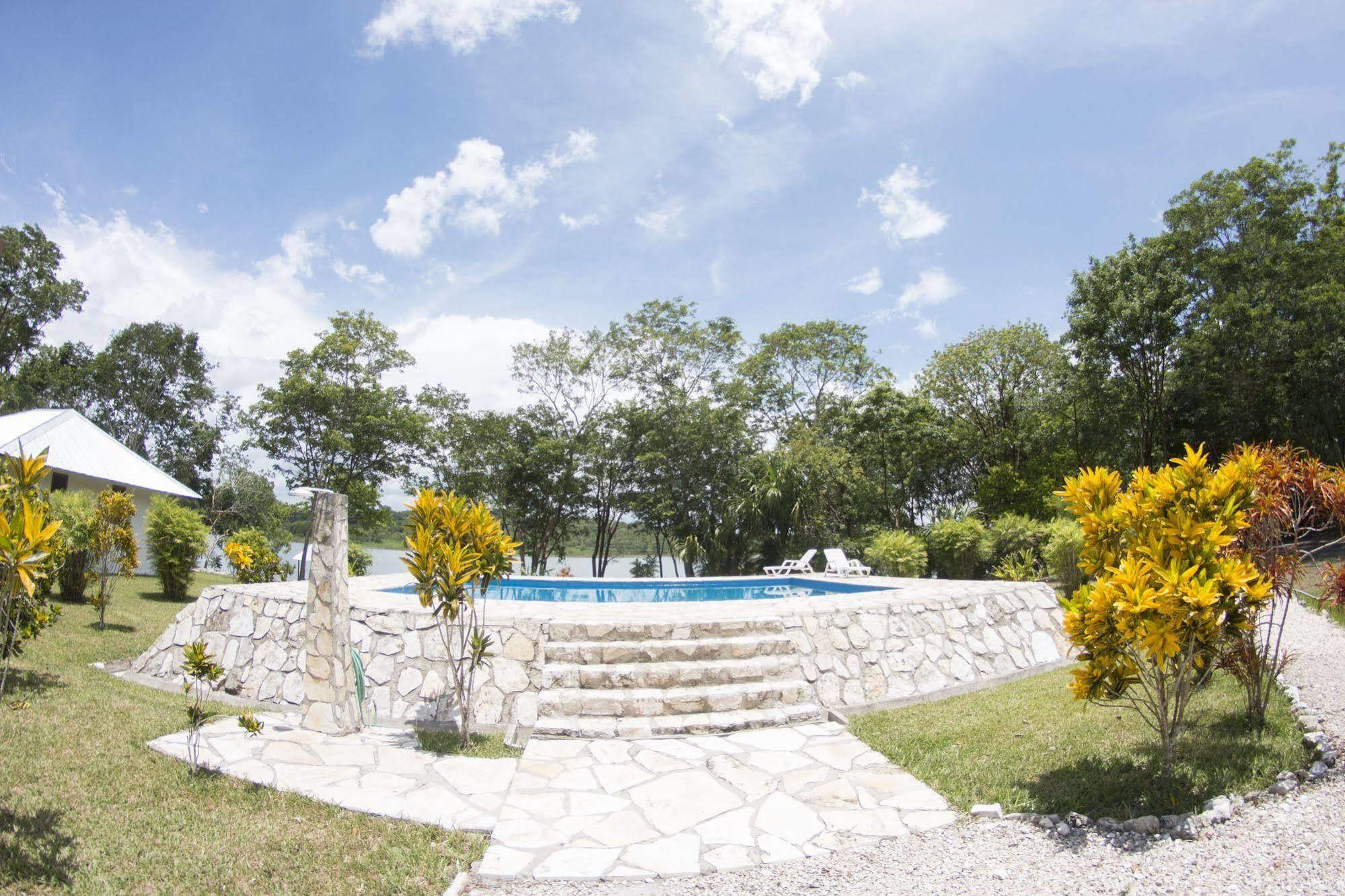 Maya Zac Peten Jungle Lodge El Remate Dış mekan fotoğraf