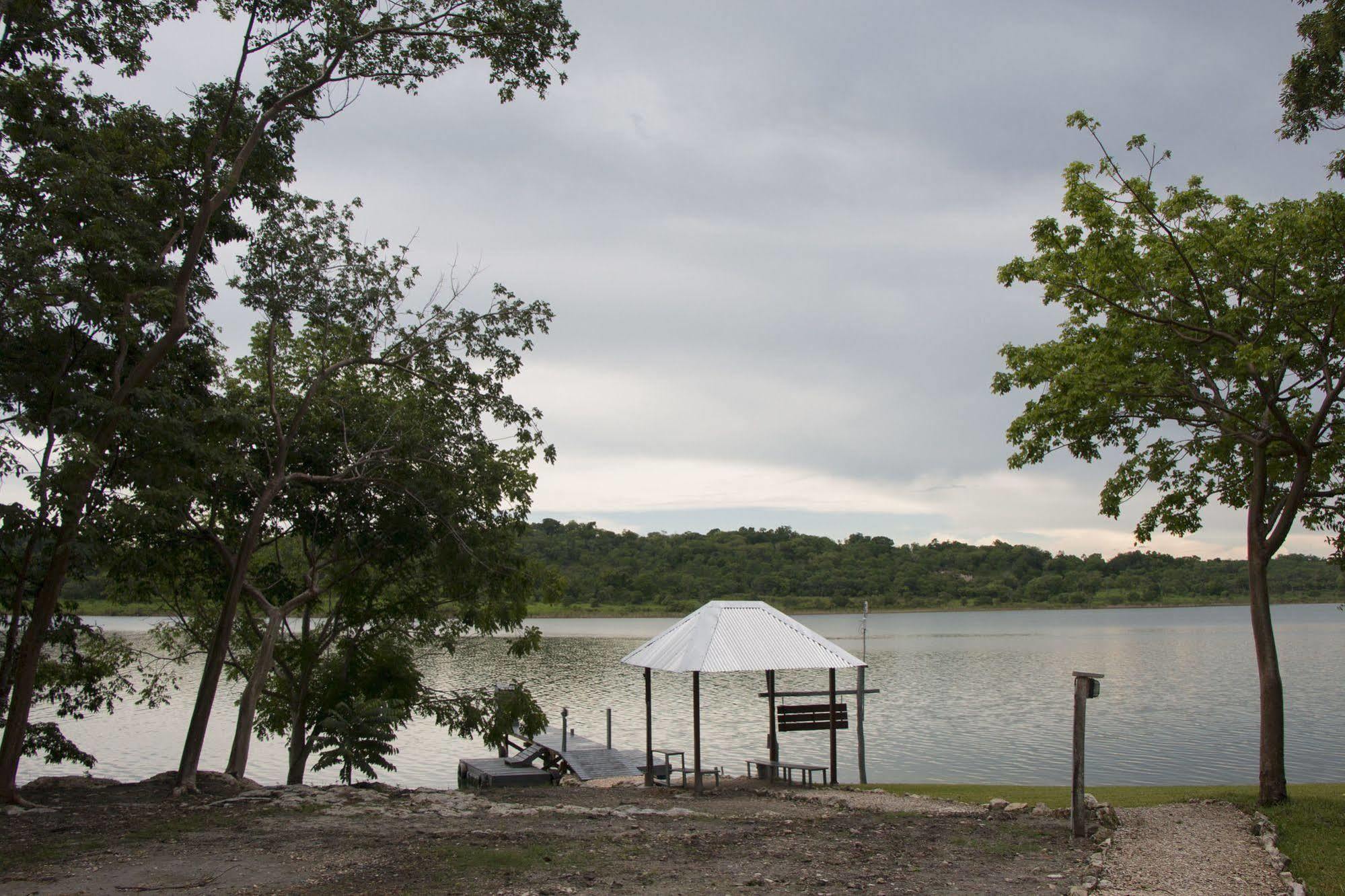Maya Zac Peten Jungle Lodge El Remate Dış mekan fotoğraf